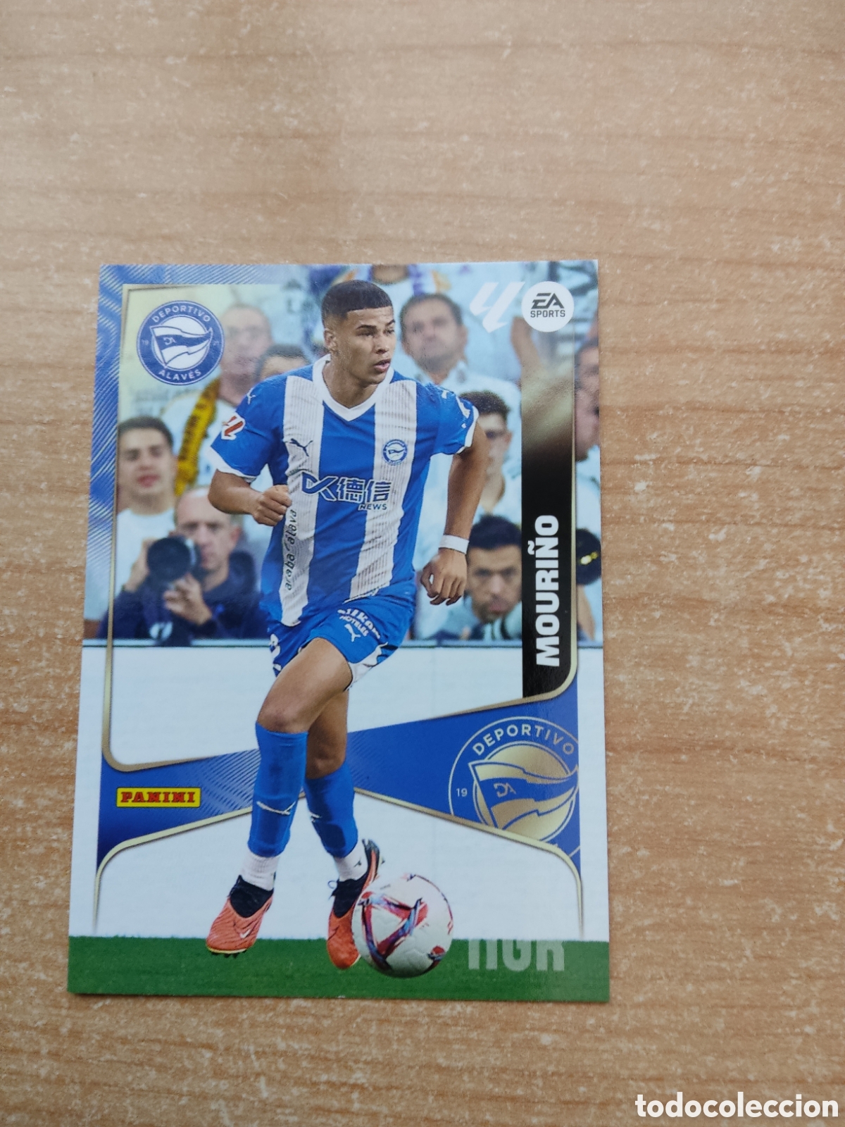 Cromos de f&uacute;tbol: 25 MOURIN&Ntilde;O ALAVES MEGACRACKS 2025 2026