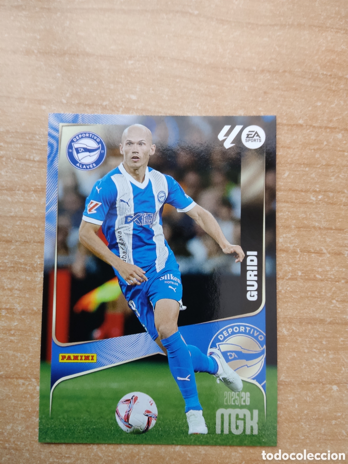 Cromos de f&uacute;tbol: 30 GURIDI ALAVES MEGACRACKS 2025 2026