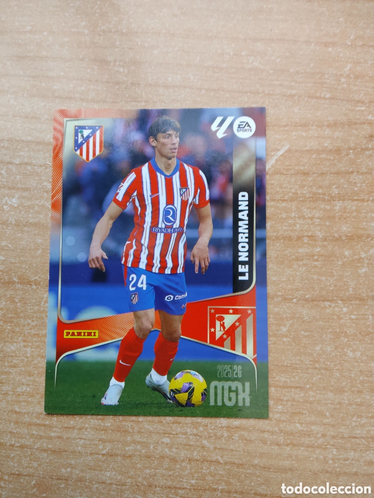 Cromos de f&uacute;tbol: 60 LE NORMAND ATLETICO MADRID MEGACRACKS 2025 2026
