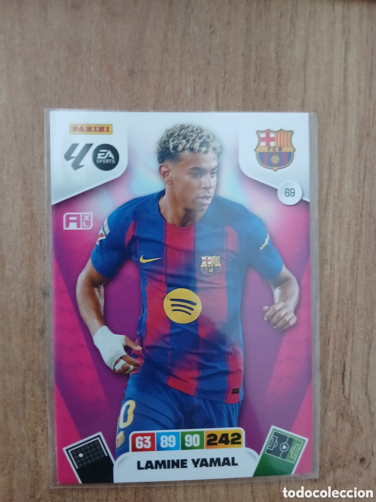 Cromos de f&uacute;tbol: LAMINE YAMAL. F.C. BARCELONA. ADRENALYN 25 2026 NUM 69