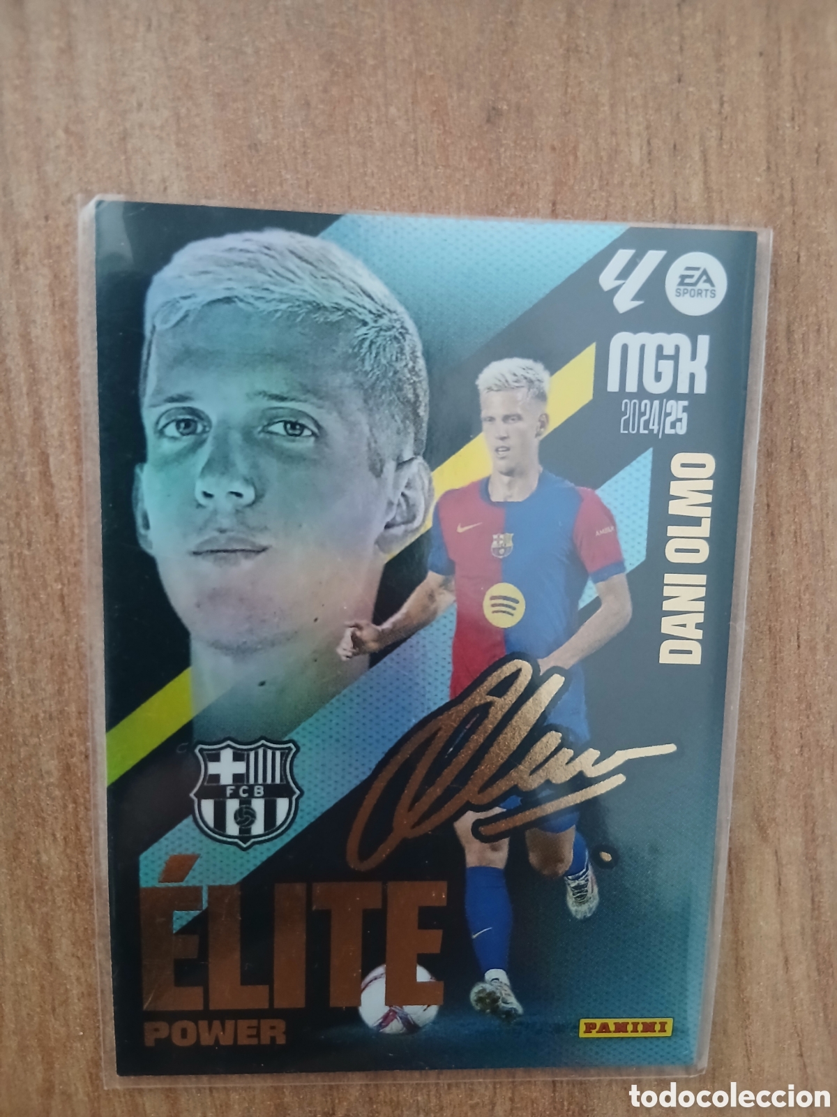 Cromos de Futebol: &Eacute;lite POWER P 496 DANI OLMO Megacracks MGK 2024-25