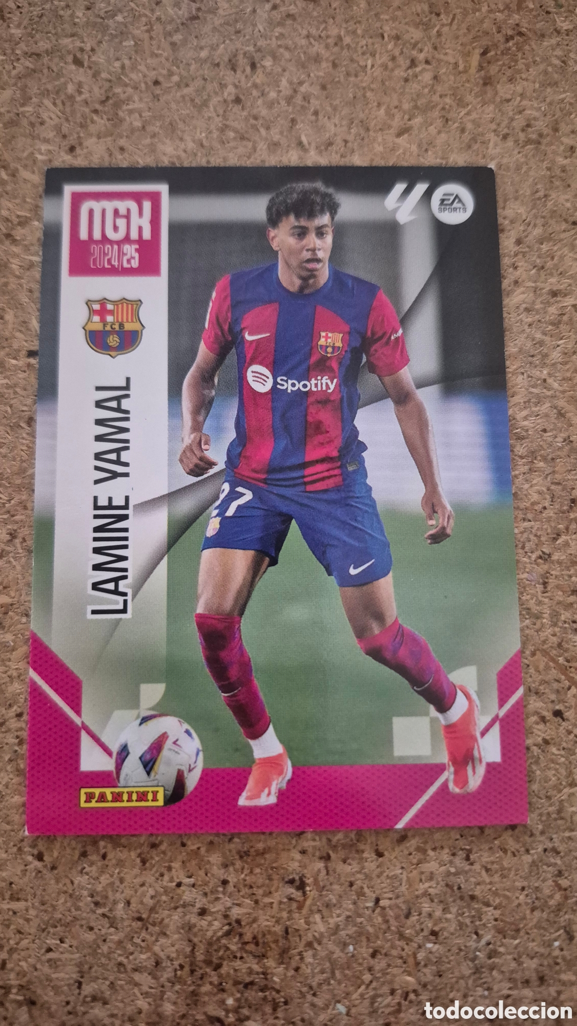 Football Stickers: 89 LAMINE YAMAL DEL BARCELONA 2024 2025 MEGACRACKS 24 25 PANINI