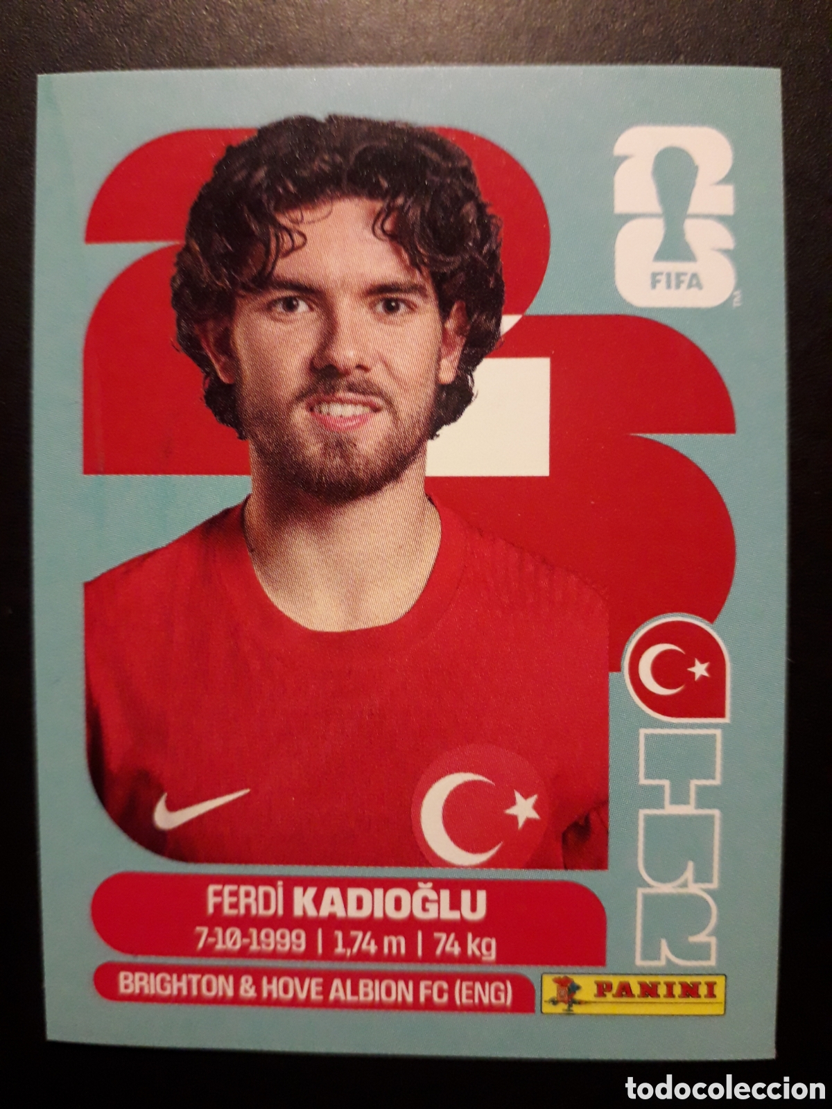 Cromos de f&uacute;tbol: KADIOGLU TURQU&Iacute;A TUR 8 MUNDIAL F&Uacute;TBOL 2026 FIFA WORLD CUP PANINI SIN PEGAR PEDIDO M&Iacute;NIMO 3&euro;.
