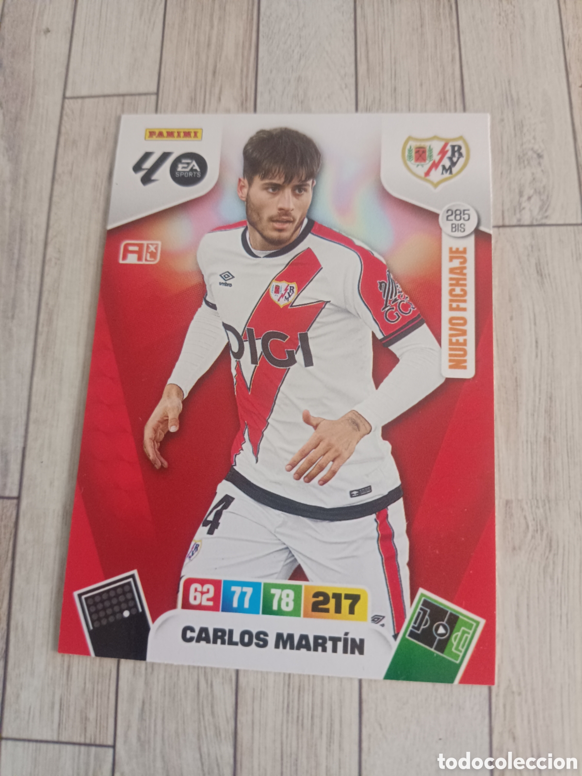 Football Stickers: 285 BIS CARLOS MARTIN RAYO VALLECANO NUEVO FICHAJE ADRENALYN XL LIGA 2025 2026 PANINI 25 26