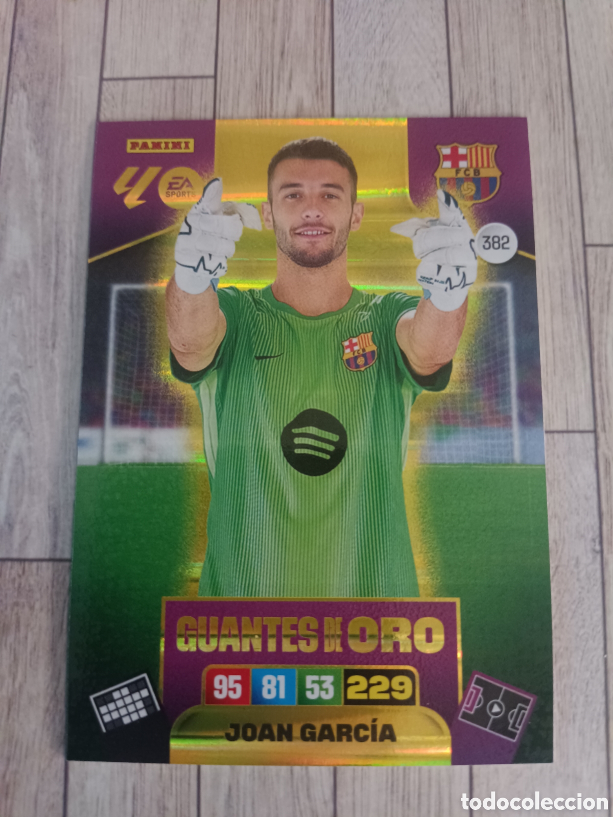 Cromos de f&uacute;tbol: 382 JOAN GARC&Iacute;A GUANTES DE ORO BARCELONA ADRENALYN XL LIGA 2025 2026 PANINI 25 26