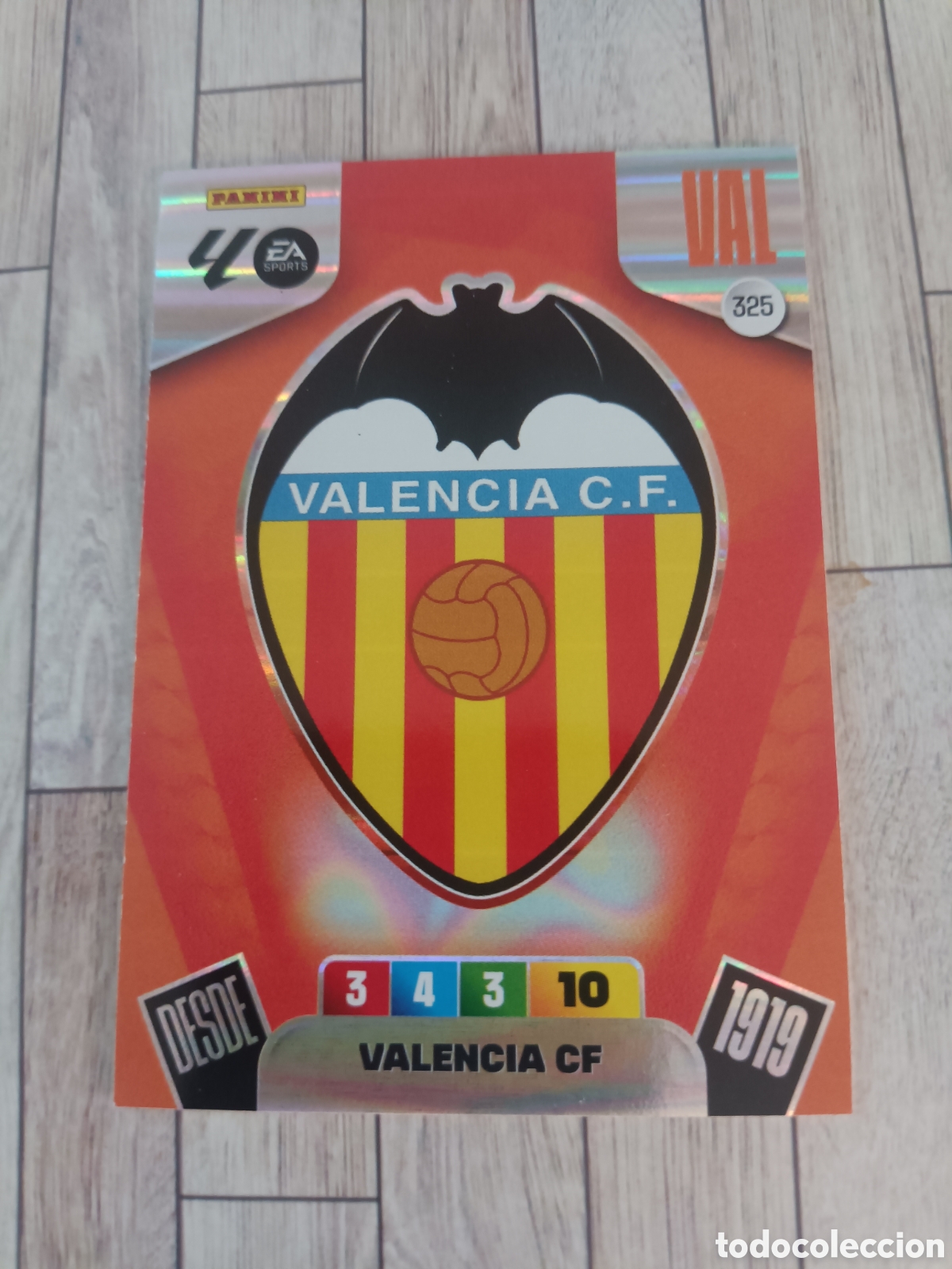 Cromos de f&uacute;tbol: 325 ESCUDO VALENCIA ADRENALYN XL LIGA 2025 2026 PANINI 25 26