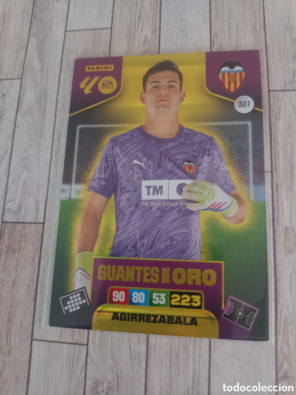Cromos de f&uacute;tbol: 387 AGIRREZABALA GUANTES DE ORO VALENCIA ADRENALYN XL LIGA 2025 2026 PANINI 25 26