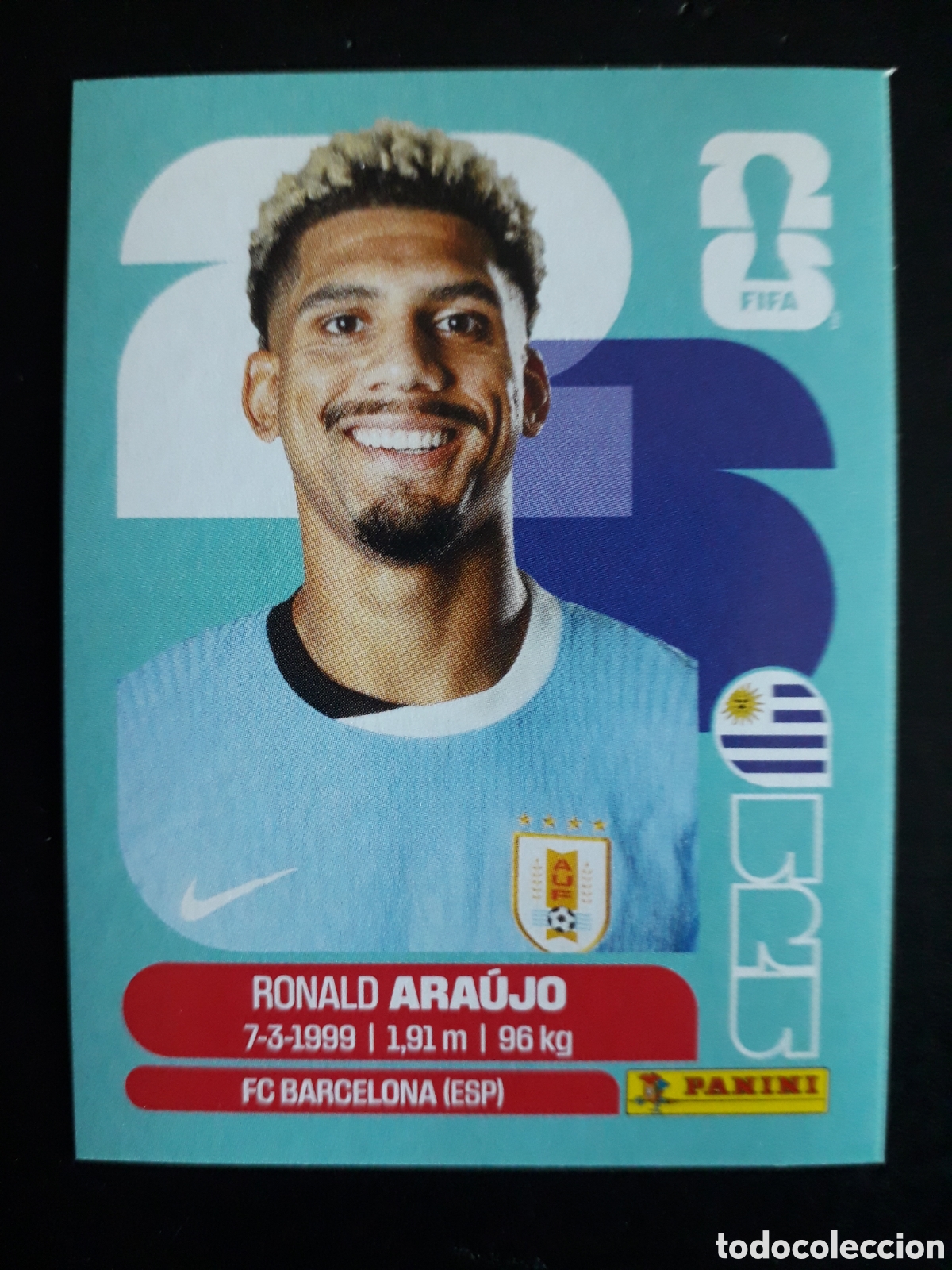Cromos de f&uacute;tbol: RONALD ARA&Uacute;JO URUGUAY URU 4 MUNDIAL F&Uacute;TBOL 2026 FIFA WORLD CUP PANINI SIN PEGAR PEDIDO M&Iacute;NIMO 3&euro;