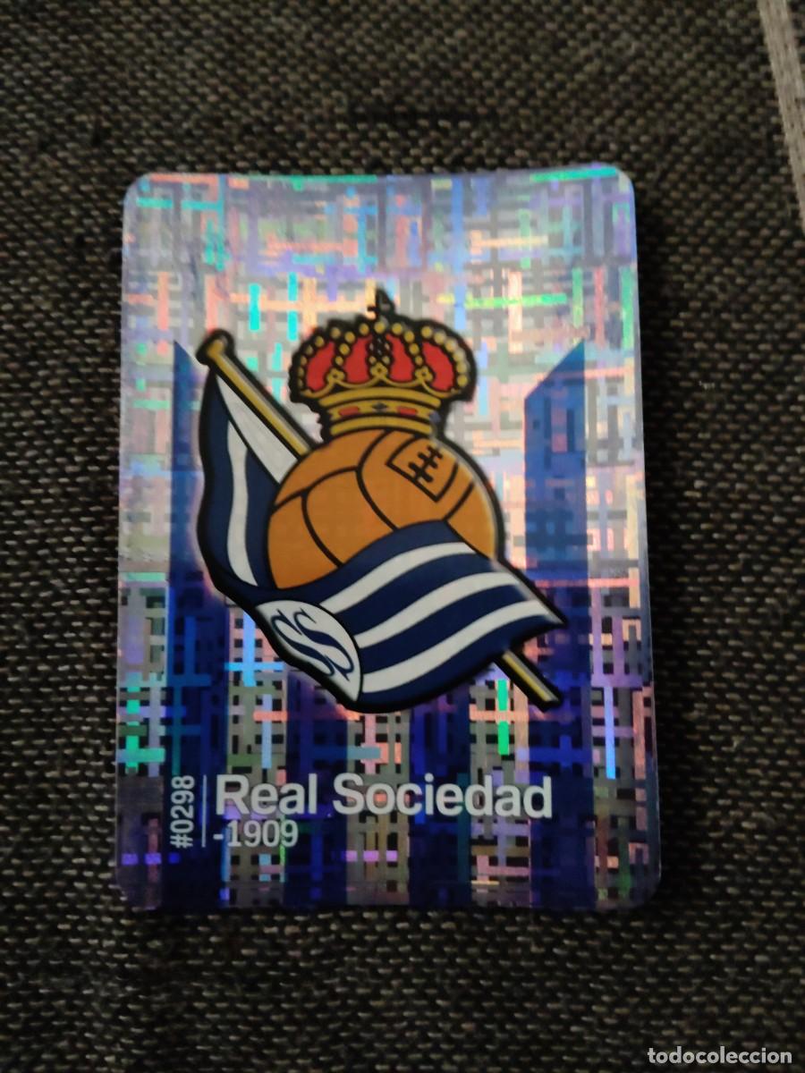 Football Stickers: 298 escudo real sociedad versi&oacute;n Tetris las fichas de la liga 2016