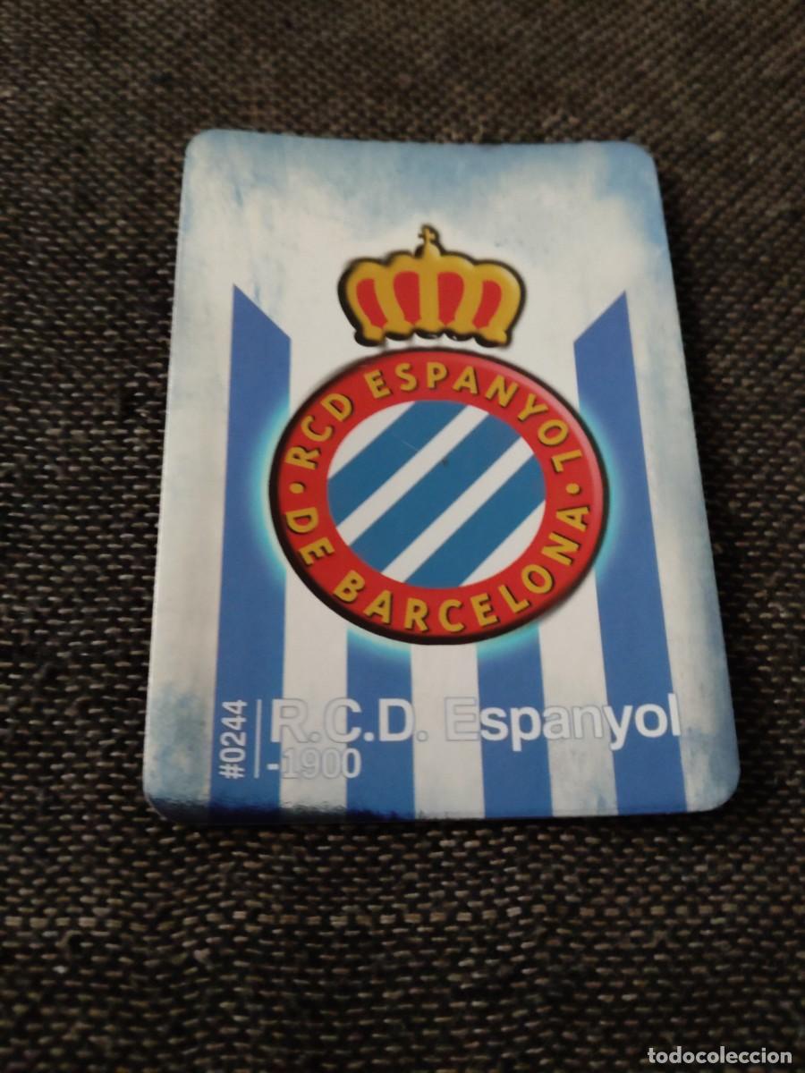 Cromos de f&uacute;tbol: 244 escudo Espanyol versi&oacute;n brillo liso las fichas de la liga 2016