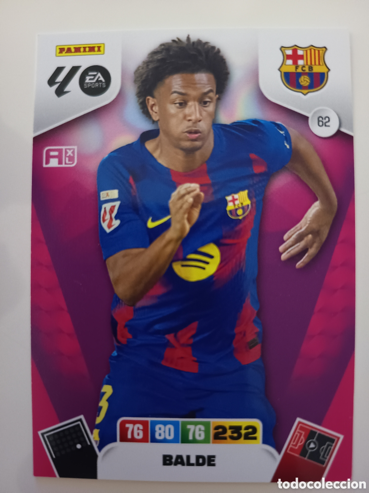Cromos de f&uacute;tbol: 62 Balde Adrenalyn XL 2025-2026