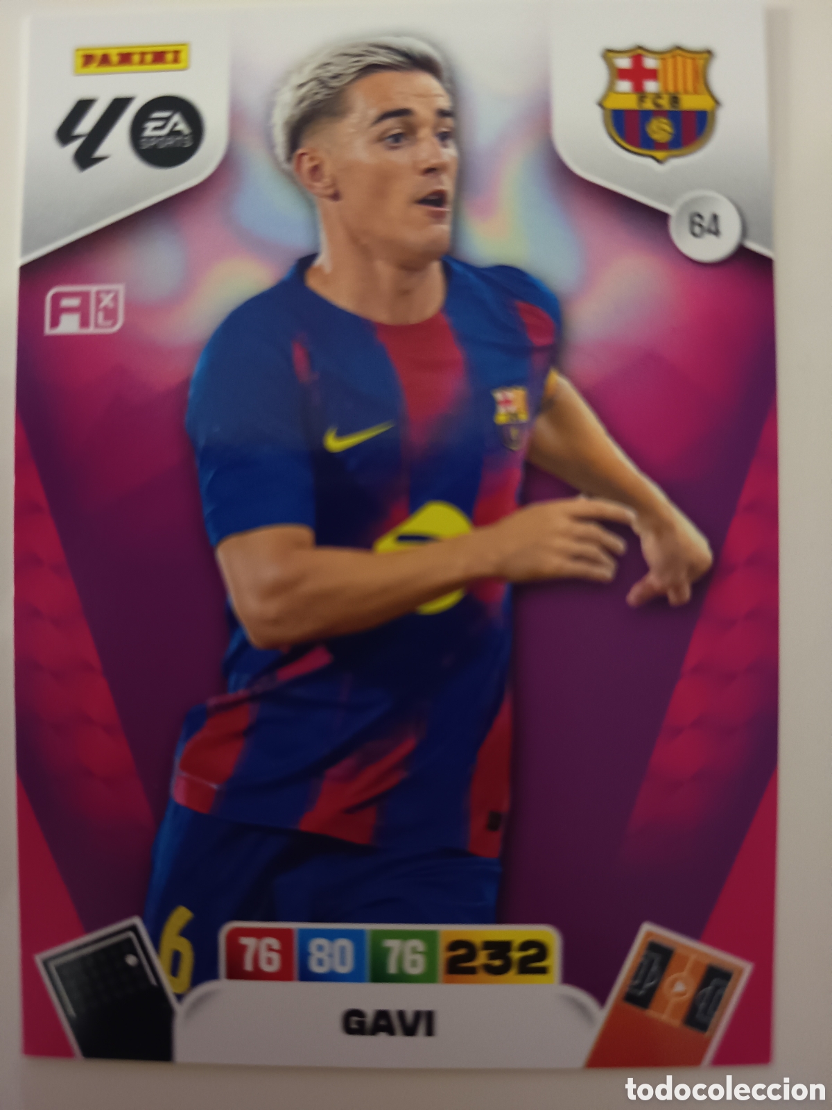 Football Stickers: 64 Gavia adrenalyn xl 2025-2026