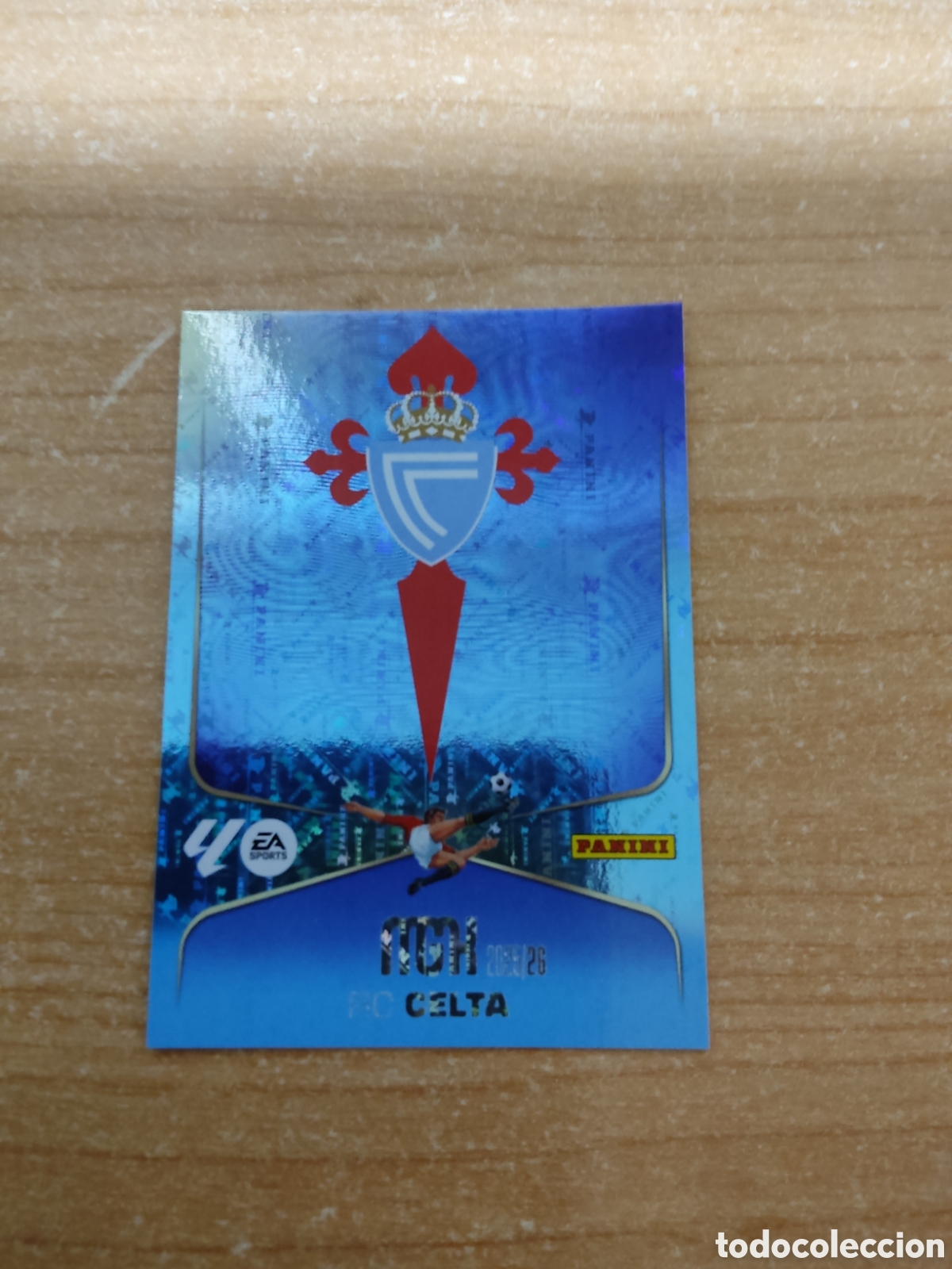 Cromos de f&uacute;tbol: 109 ESCUDO CELTA VIGO MEGACRACKS 2025 2026