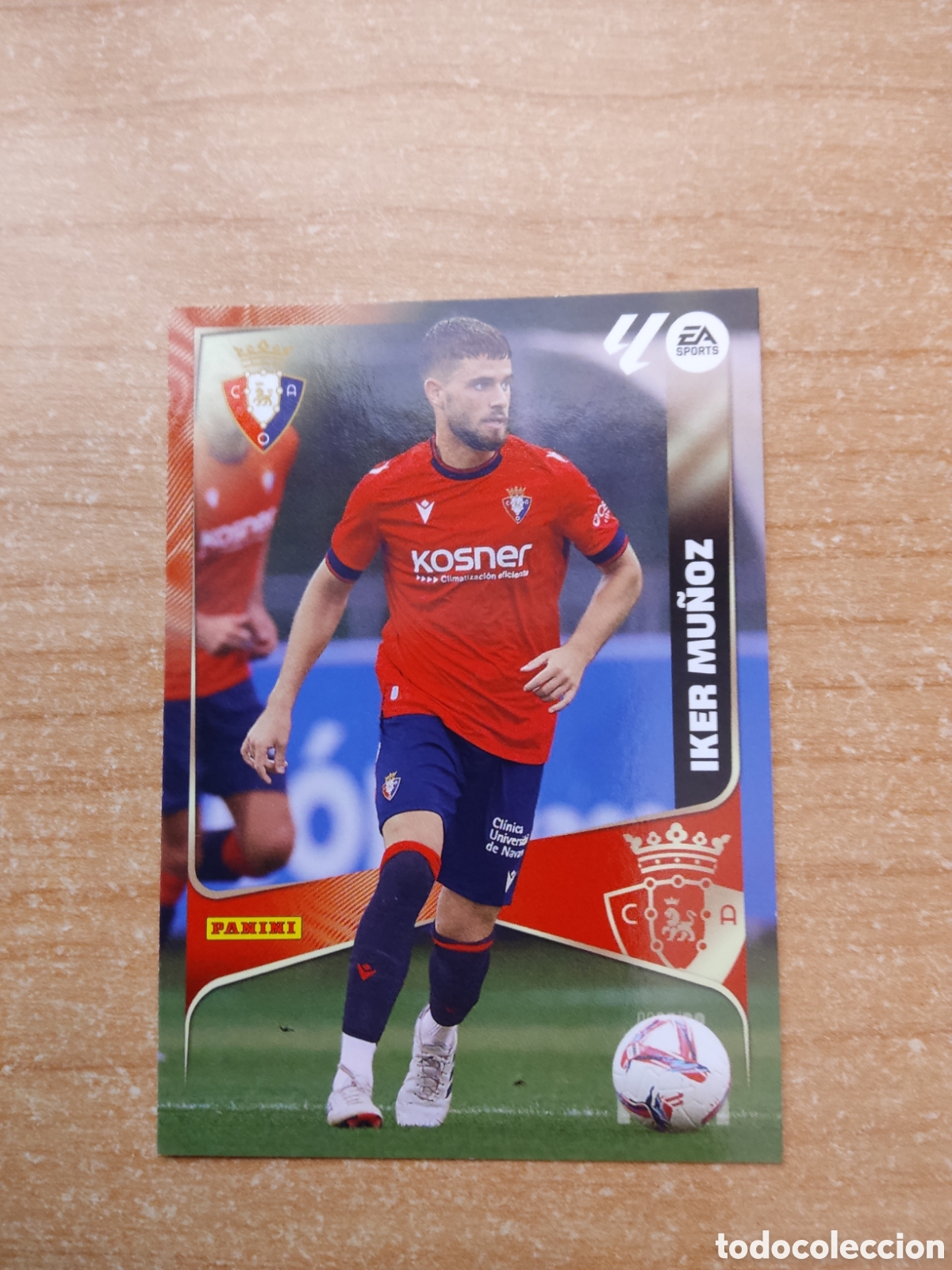 Cromos de f&uacute;tbol: 264 IKER MU&Ntilde;OZ OSASUNA MEGACRACKS 2025 2026