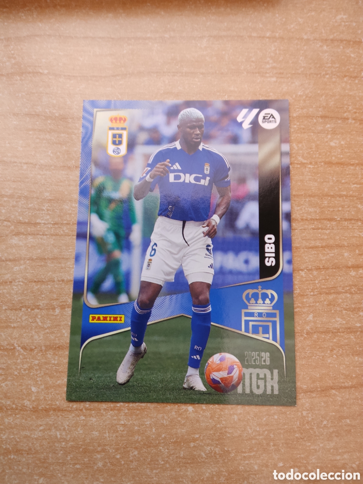 Fu&szlig;ball-Sticker: 281 SIBO REAL OVIEDO MEGACRACKS 2025 2026