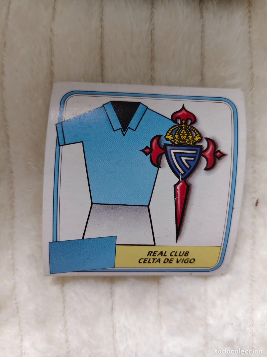 Cromos de f&uacute;tbol: EDICIONES ESTE 89 90 ESCUDO R.C. CELTA DE VIGO 1989 1990 DESPEGADO RECUPERADO ALBUM AAQ