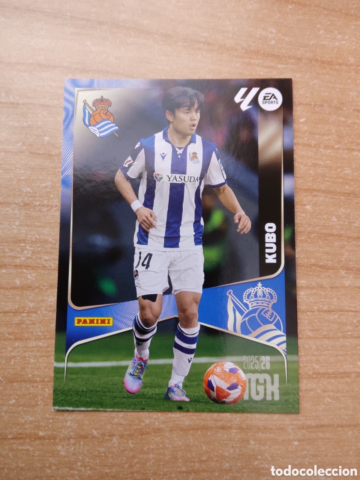 Fu&szlig;ball-Sticker: 320 KUBO REAL SOCIEDAD MEGACRACKS 2025 2026
