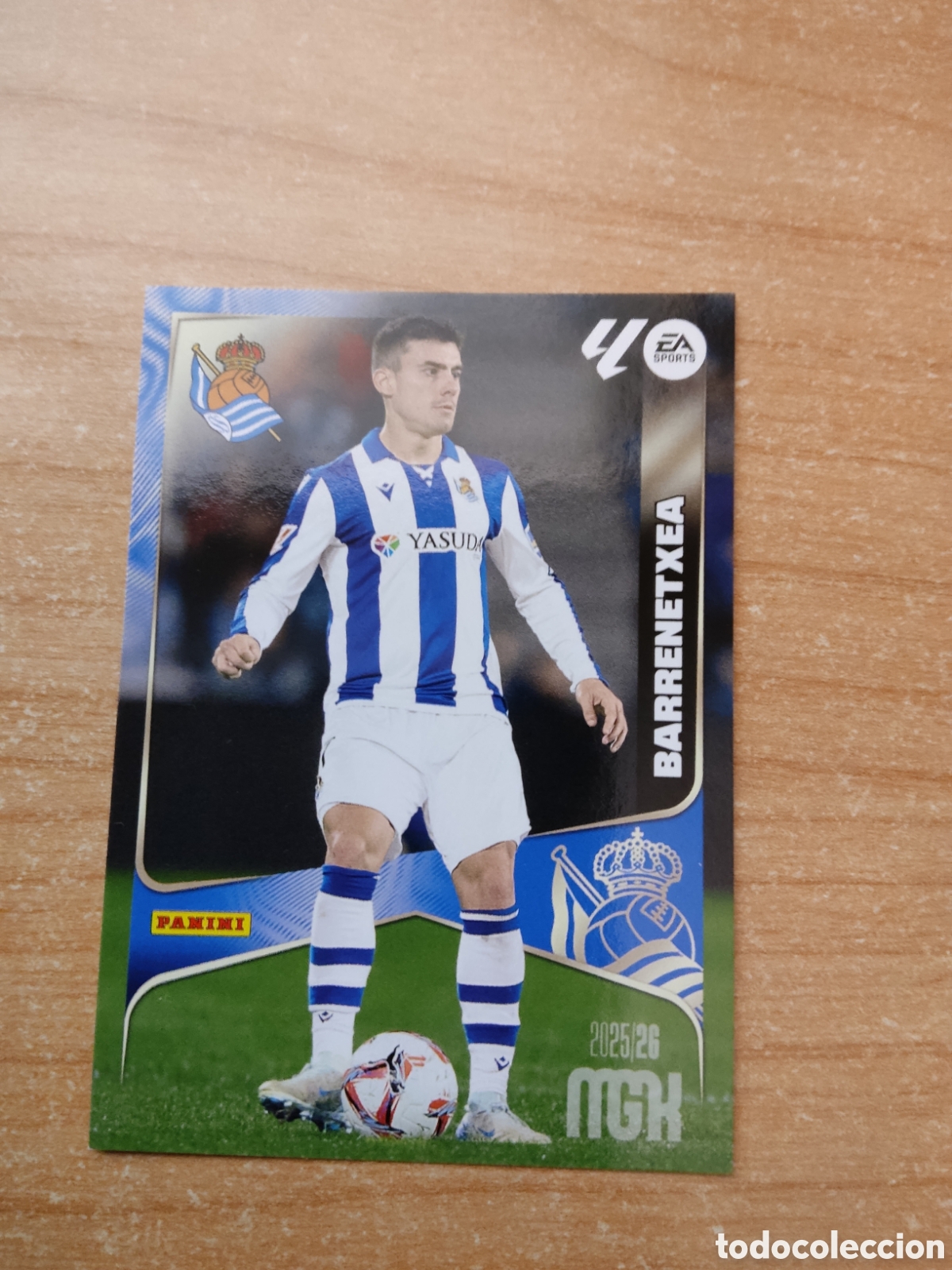 Football Stickers: 321 BARRENETXEA REAL SOCIEDAD MEGACRACKS 2025 2026