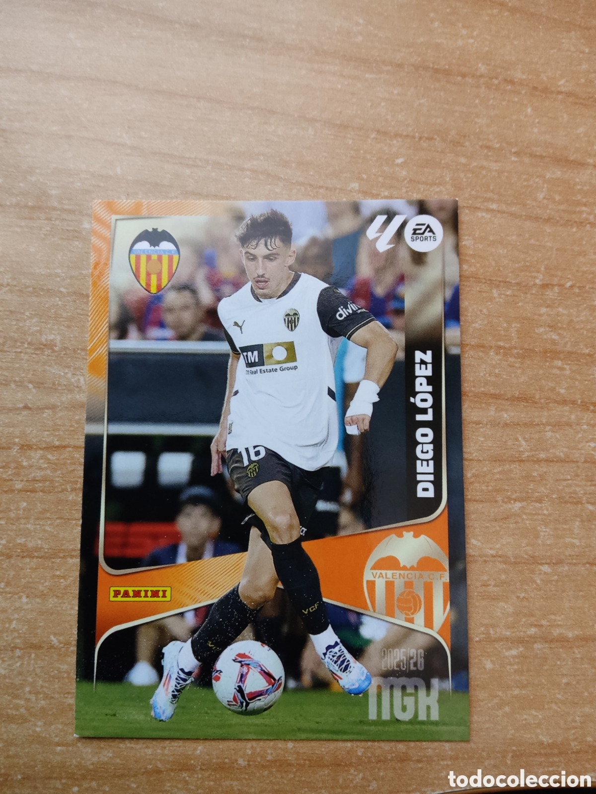 Cromos de f&uacute;tbol: 359 DIEGO LOPEZ VALENCIA MEGACRACKS 2025 2026