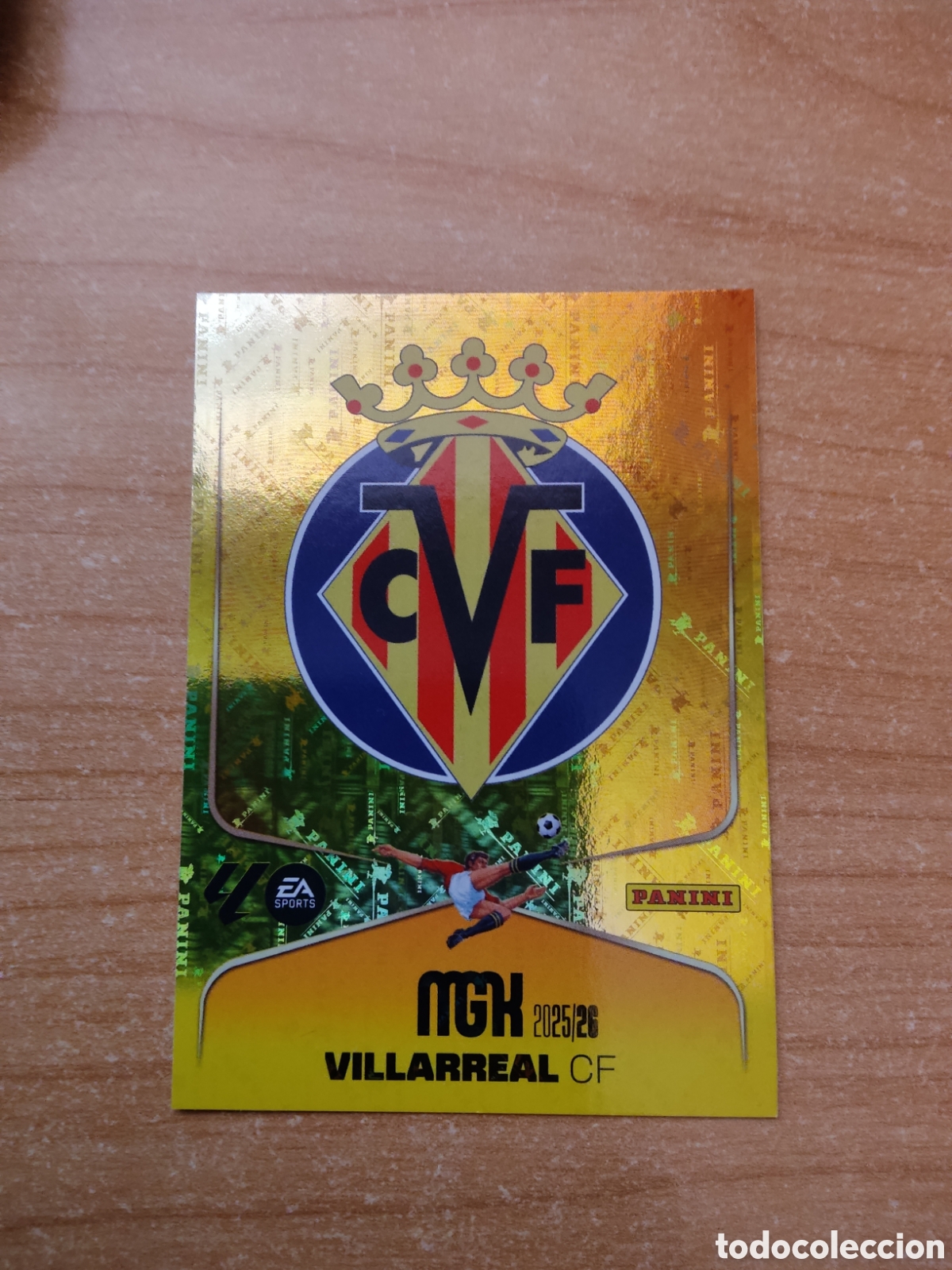 Cromos de f&uacute;tbol: 361 ESCUDO VILLARREAL MEGACRACKS 2025 2026