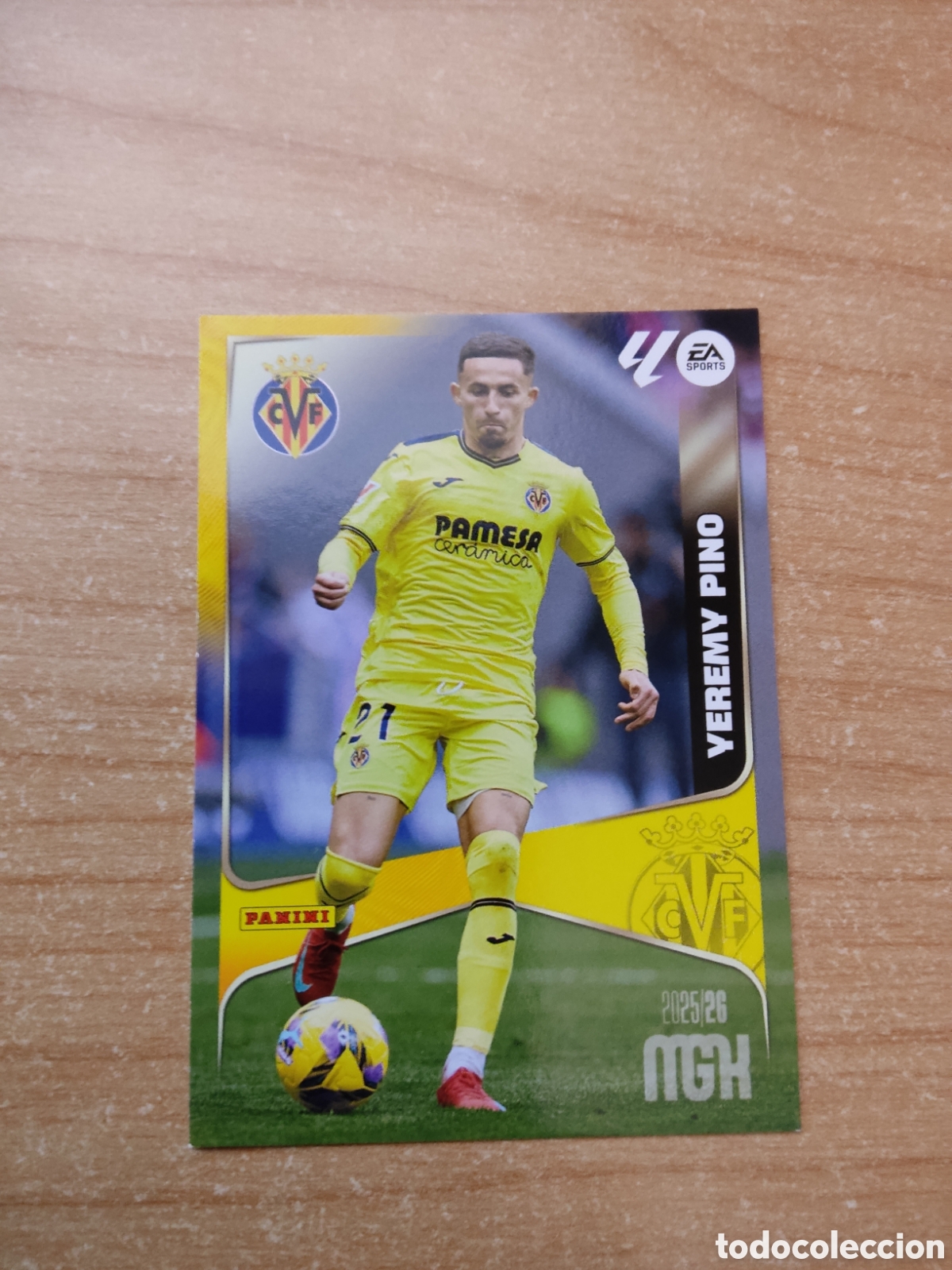 Cromos de f&uacute;tbol: 377 YEREMY PINO VILLARREAL MEGACRACKS 2025 2026