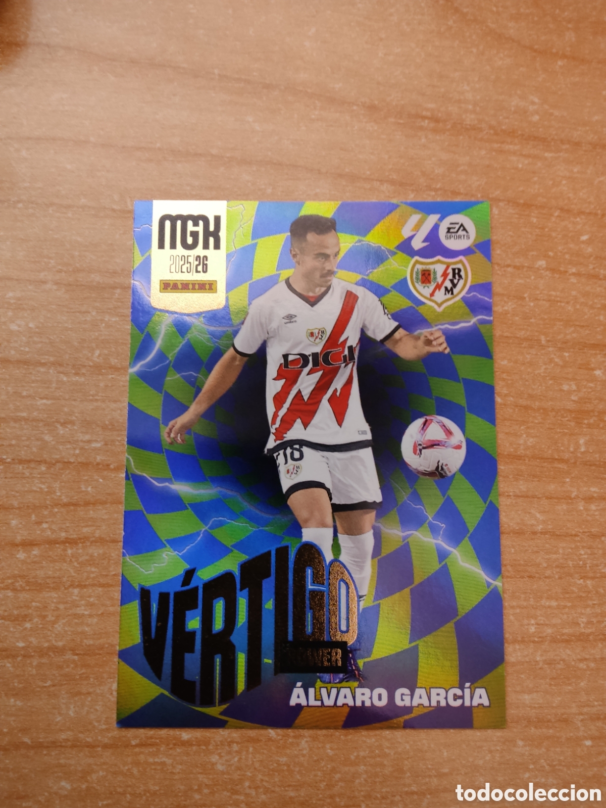 Cromos de f&uacute;tbol: 379 ALVARO GARCIA VERTIGO POWER RAYO VALLECANO MEGACRACKS 2025 2026