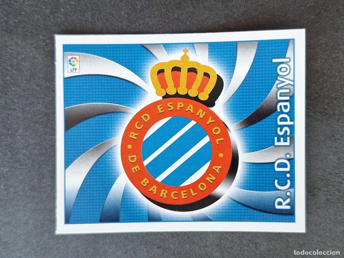 Cromos de f&uacute;tbol: L5 ESCUDO R. C. D. ESPA&Ntilde;OL LIGA ESTE 2004 2005 04 05 NUNCA PEGADO SIN PEGAR