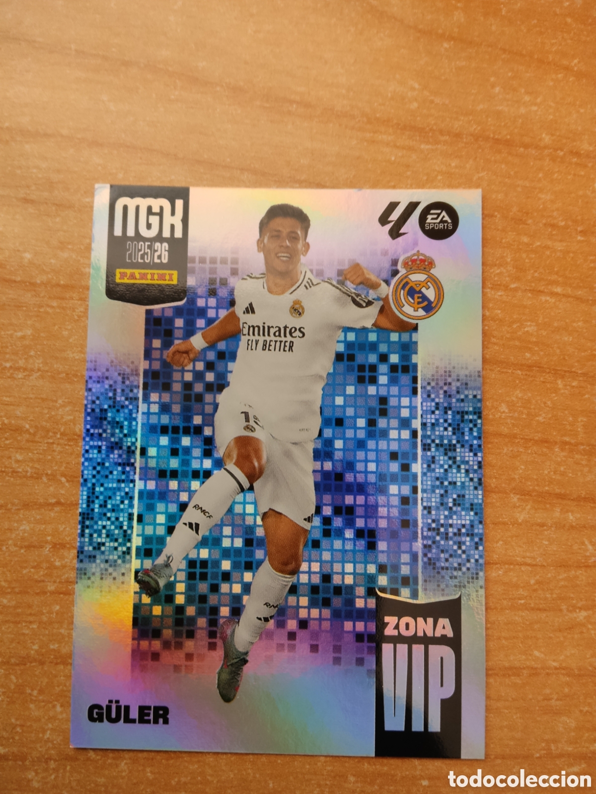 Cromos de f&uacute;tbol: 394 G&Uuml;LER ZONA VIP REAL MADRID MEGACRACKS 2025 2026