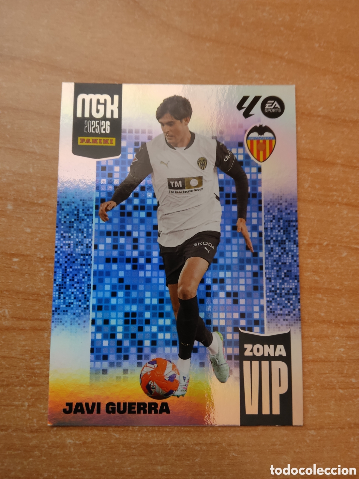 Cromos de f&uacute;tbol: 398 JAVI GUERRA ZONA VIP VALENCIA MEGACRACKS 2025 2026