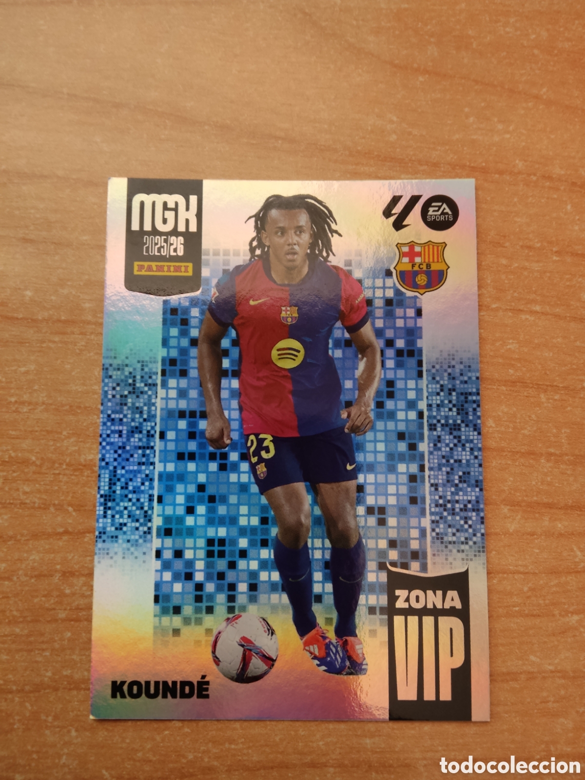 Cromos de f&uacute;tbol: 399 KOUNDE ZONA VIP BARCELONA MEGACRACKS 2025 2026