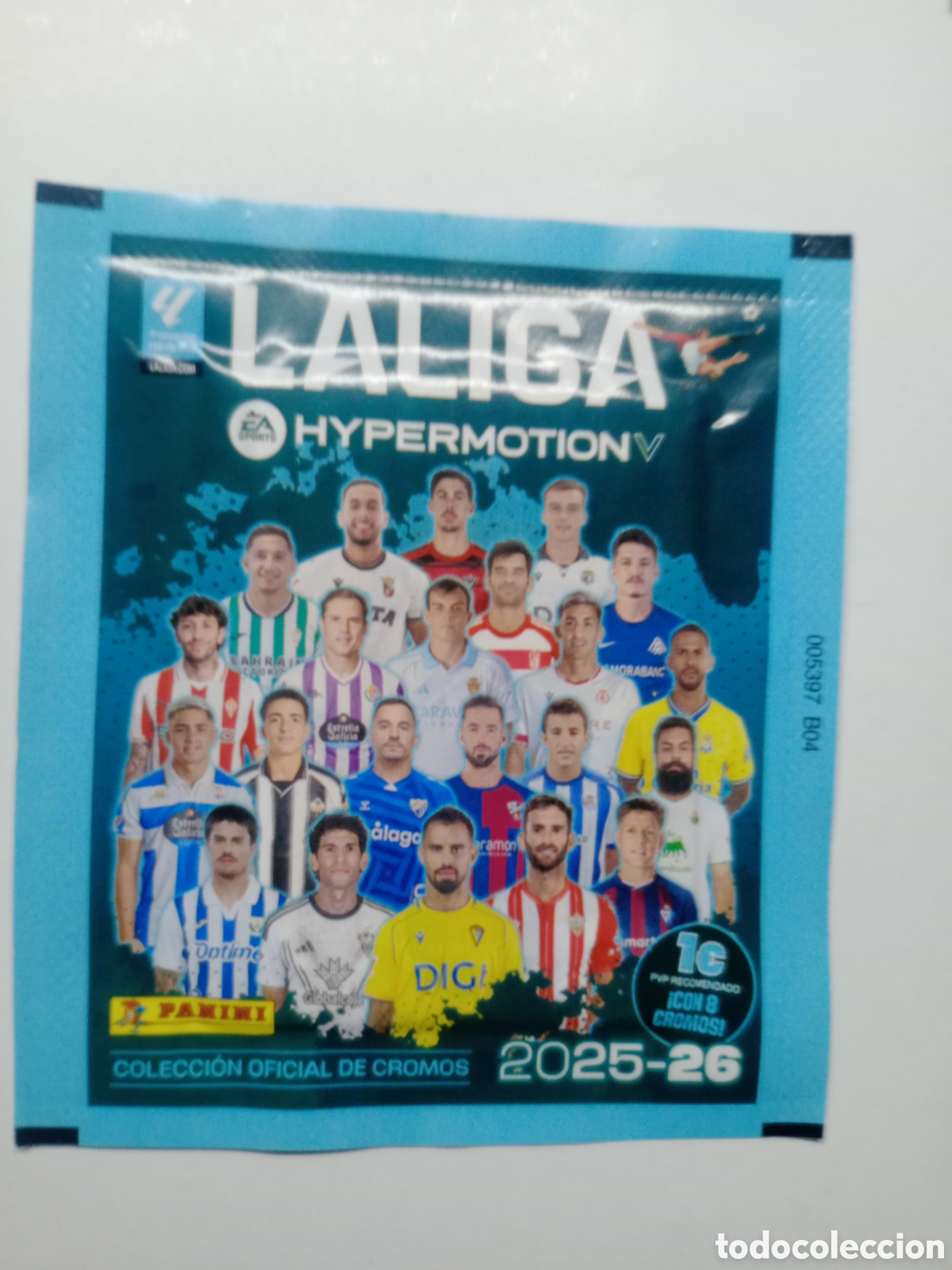 Cromos de f&uacute;tbol: SOBRE DE CROMOS SIN ABRIR LIGA ESTE HYPERMOTION 2025-26 CON N&Uacute;MERO LATERAL