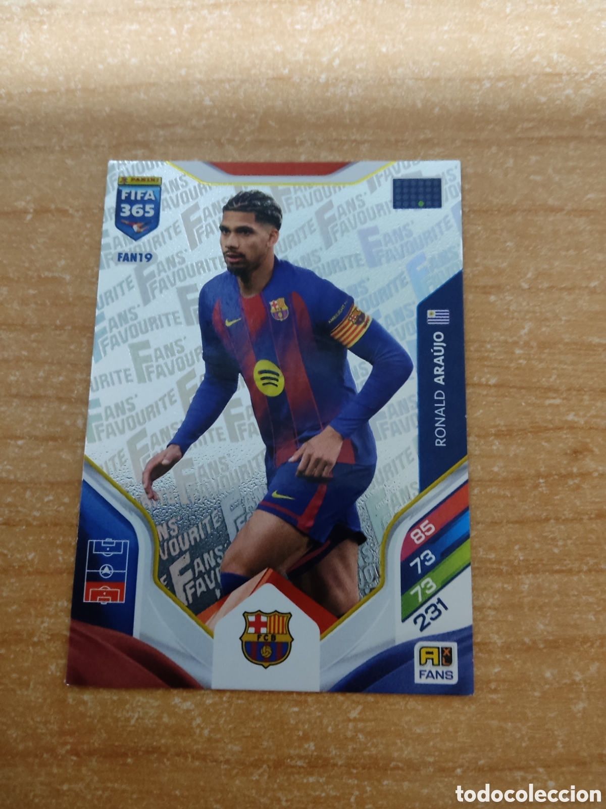 Cromos de f&uacute;tbol: FAN19 RONALD ARAUJO BARCELONA FIFA 365 ADRENALYN 2026