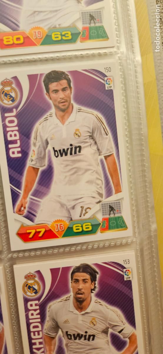 Football Stickers: 150 Albiol R. Madrid adrenalyn 2011 2012 11 12 trading card