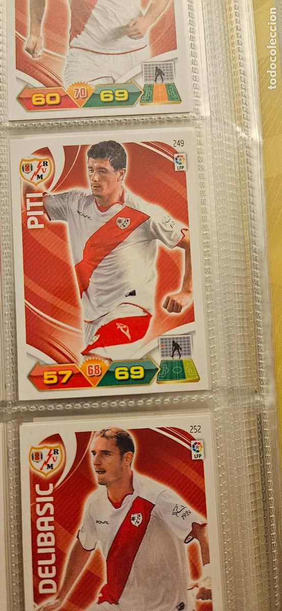 Football Stickers: 249 Piti Rayo Vallecano adrenalyn 2011 2012 11 12 trading card