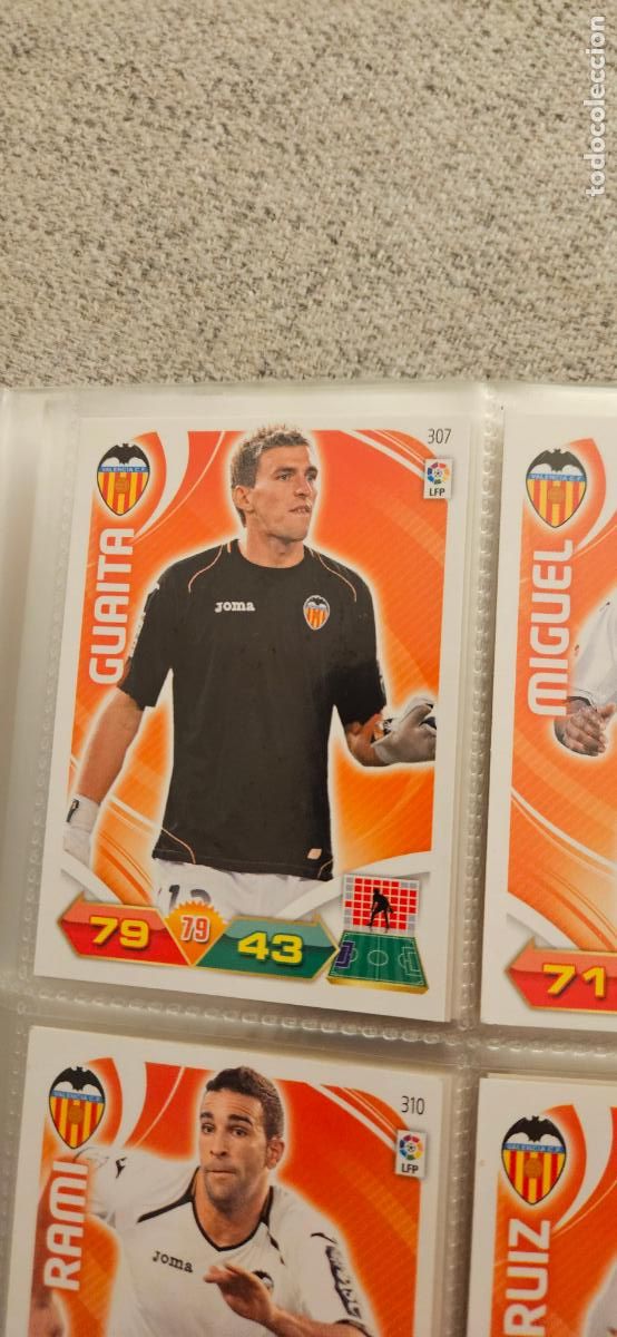 Fu&szlig;ball-Sticker: 307 Guaita Valencia adrenalyn 2011 2012 11 12 trading card