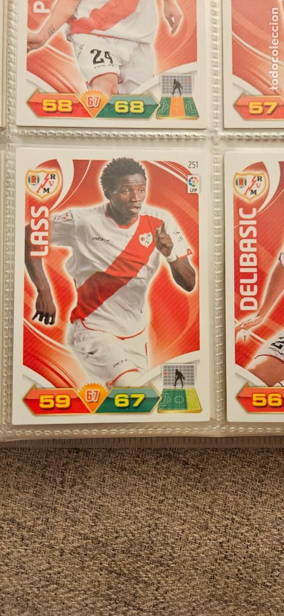 Fu&szlig;ball-Sticker: 251 Lass Rayo Vallecano adrenalyn 2011 2012 11 12 trading card
