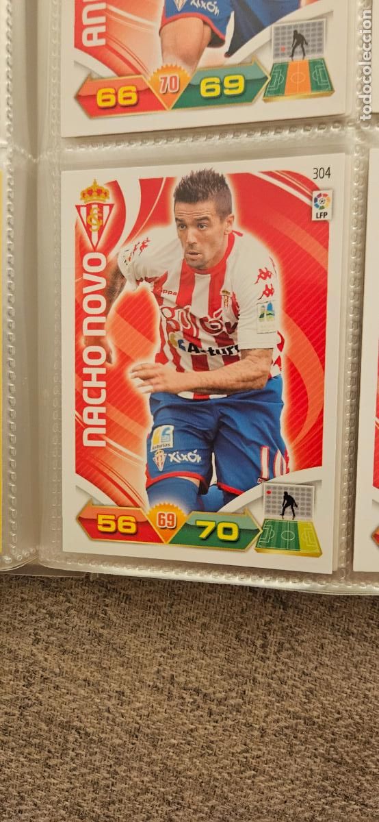 Fu&szlig;ball-Sticker: 304 Nacho Novo Sporting adrenalyn 2011 2012 11 12 trading card