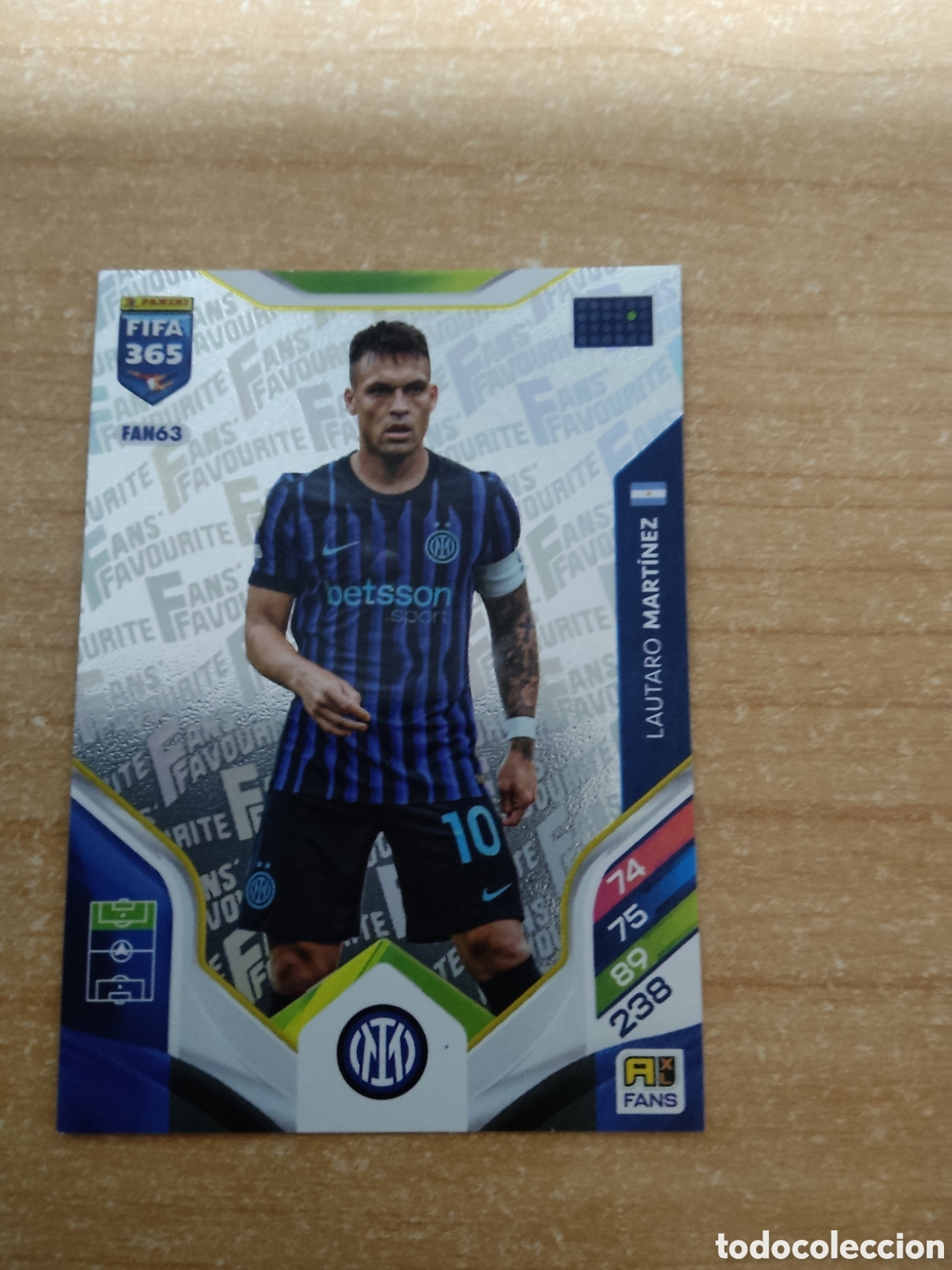 Cromos de f&uacute;tbol: FAN63 LAUTARO MARTINEZ INTER MILAN FIFA 365 ADRENALYN 2026