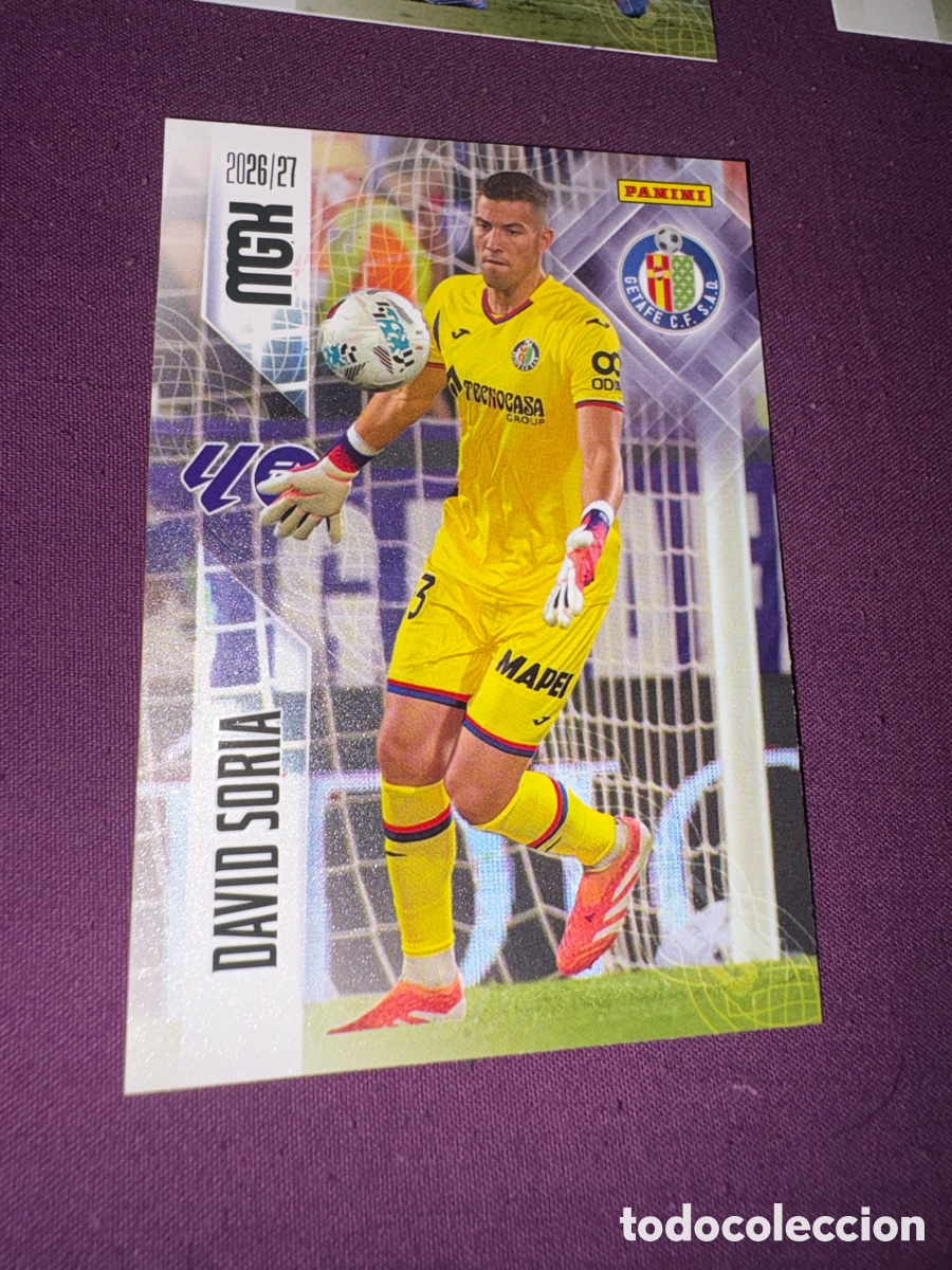 Cromos de f&uacute;tbol: David Soria Getafe megacracks 2026-2027 26-27