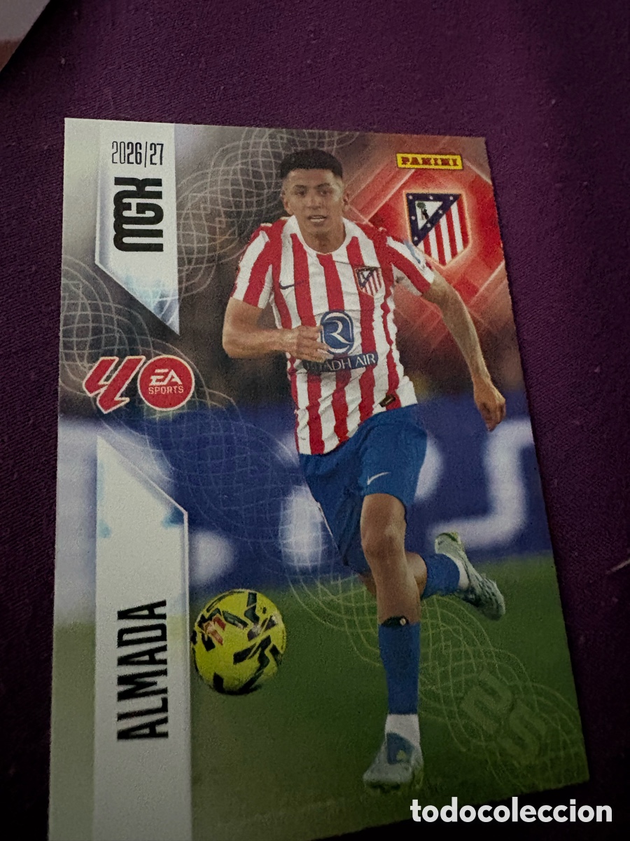 Cromos de f&uacute;tbol: Almada atl&eacute;tico Madrid megacracks 2026-2027 26-27