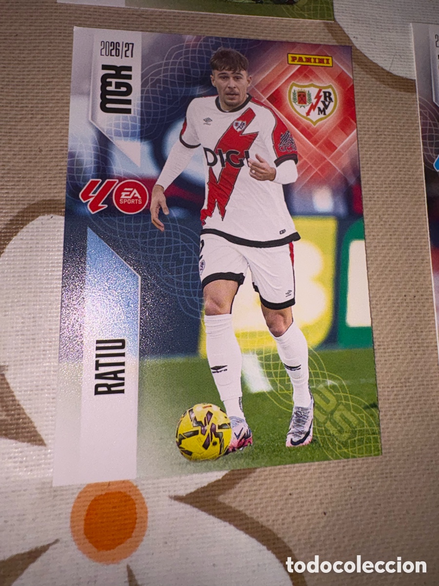 Cromos de f&uacute;tbol: Ratiu rayo vallecano megacrack 2026-2027 26-27
