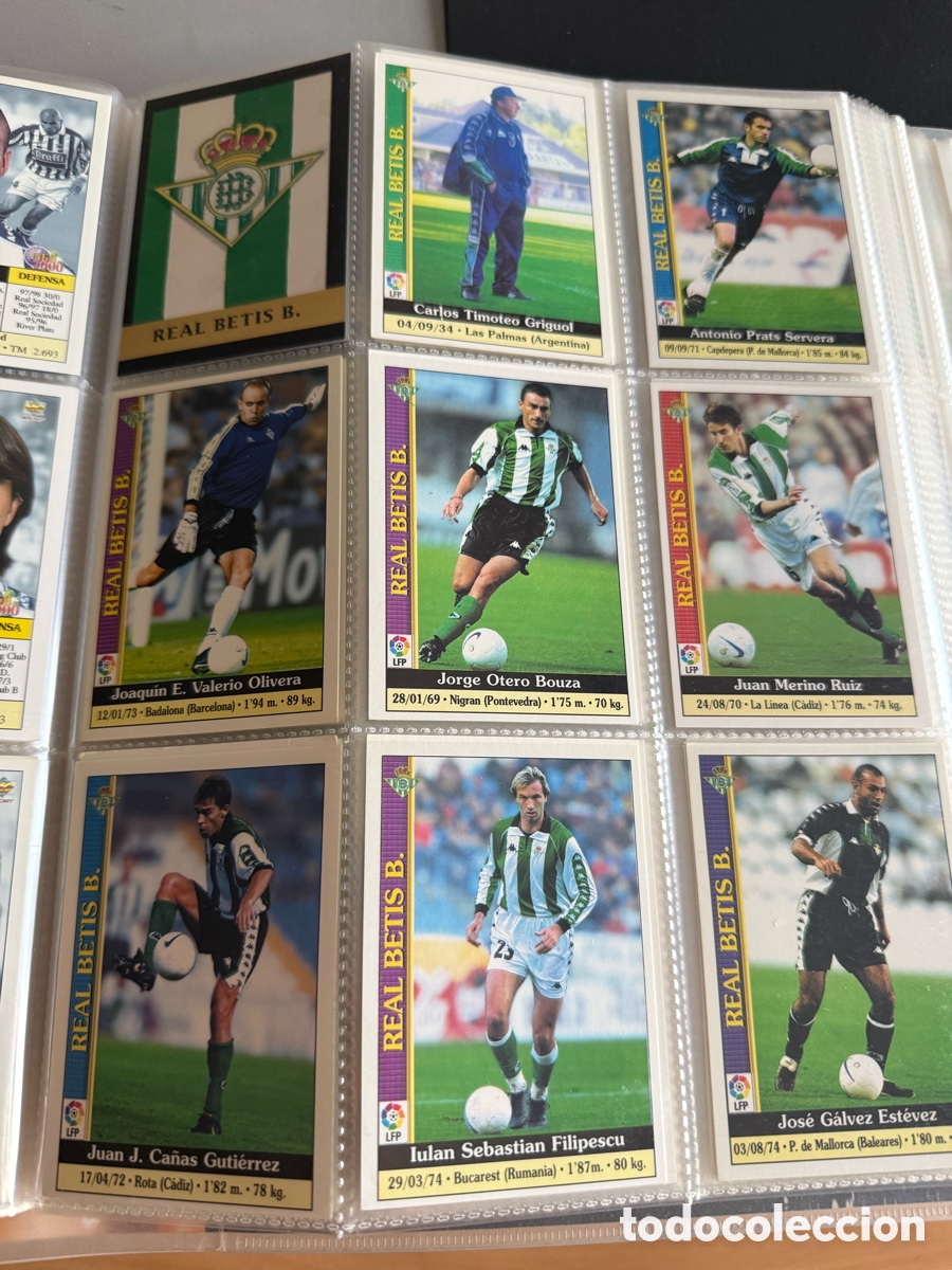 Cromos de f&uacute;tbol: MUNDICROMO 2000. REAL BETIS. 20 CROMOS