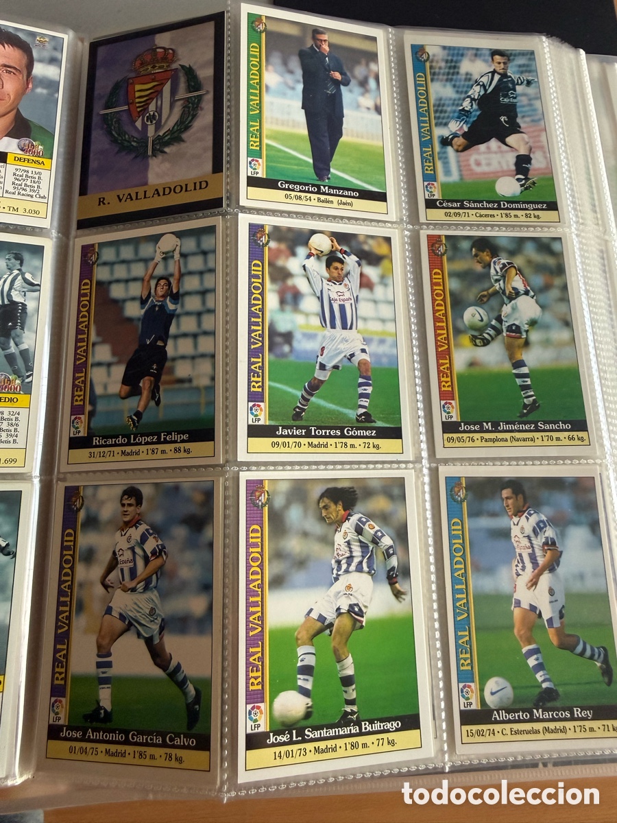 Cromos de f&uacute;tbol: MUNDICROMO 2000. REAL VALLADOLID. 21 CROMOS