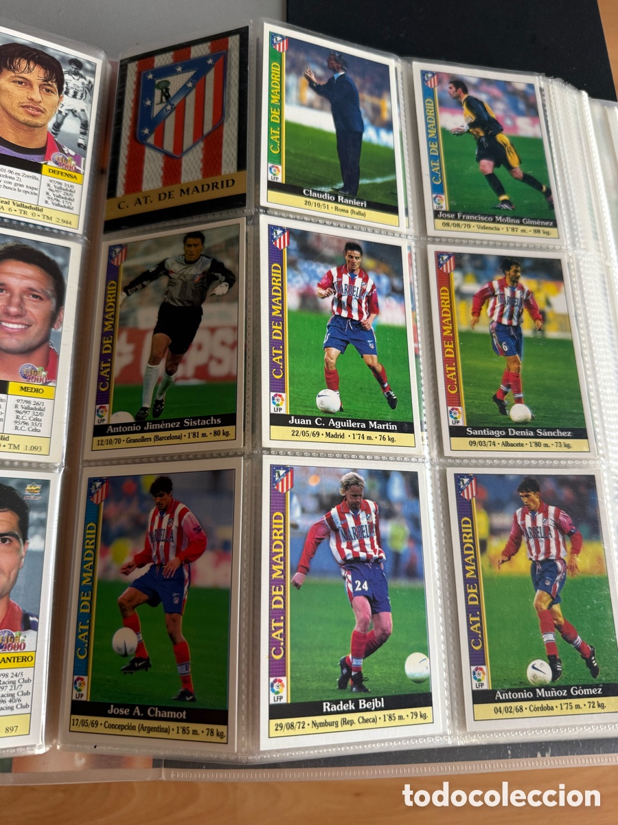Cromos de f&uacute;tbol: MUNDICROMO 2000. ATL&Eacute;TICO DE MADRID. 19 CROMOS