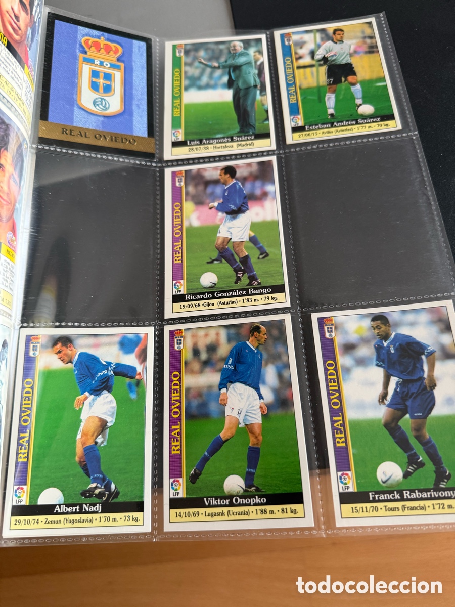 Cromos de f&uacute;tbol: MUNDICROMO 2000. REAL OVIEDO. 16 CROMOS