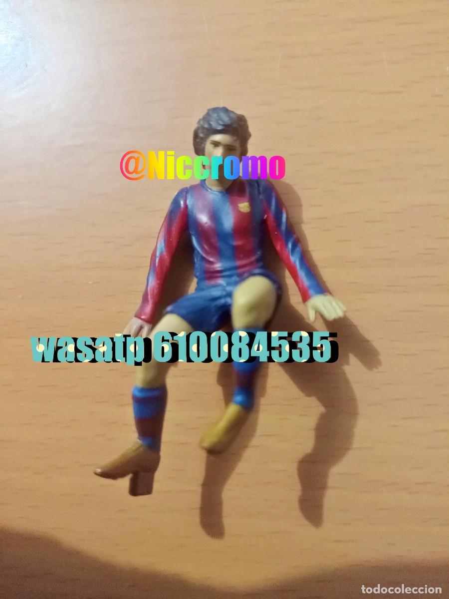 Cromos de f&uacute;tbol: messi mu&ntilde;eco de pvc 6 cmtos +- barcelona a&ntilde;o 2005 dorsal 19 niccromo ver fotos