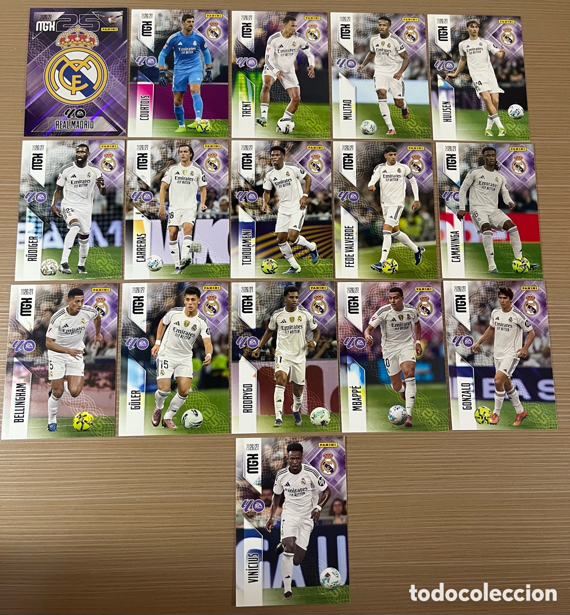 Cromos de f&uacute;tbol: Lote 16 cartas Real Madrid Megacracks 2026-27