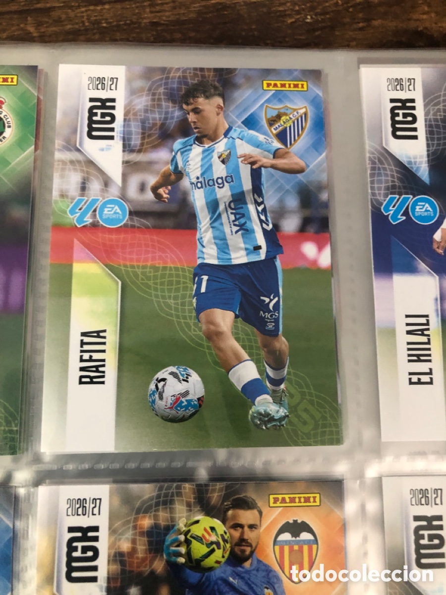 Cromos de f&uacute;tbol: Megacracks 2026 2027 rafita 242 malaga