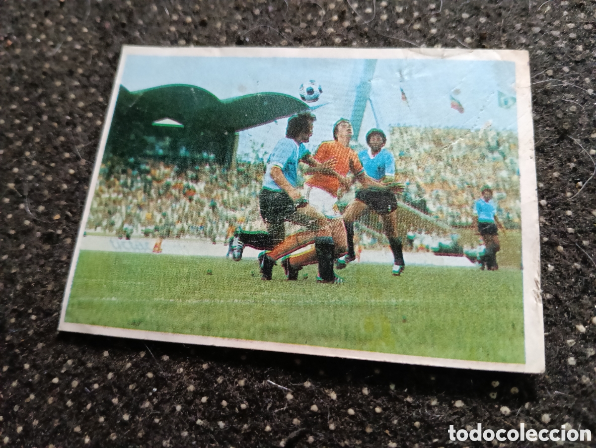 Cromos de f&uacute;tbol: -CROPAN JOHAN CRUYFF ASI JUEGO AL FUTBOL 1974 Los Mundiales
