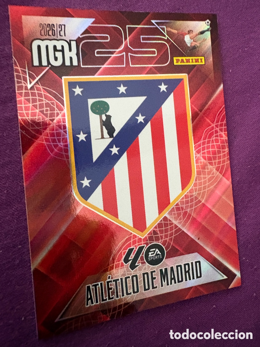 Cromos de f&uacute;tbol: Escudo atl&eacute;tico de Madrid megacrack 2026-2027